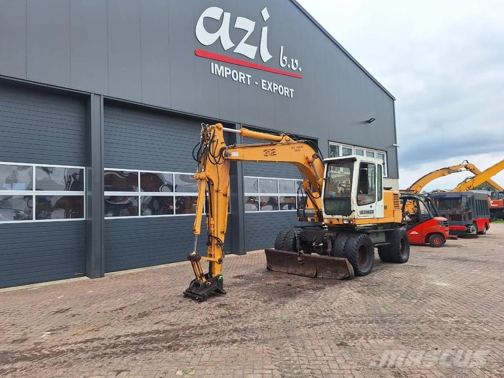 Liebherr A312 Wielgraafmachines