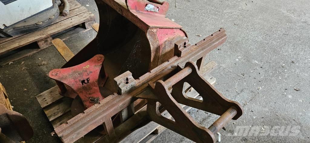 Takeuchi TB 260 Minigraafmachines < 7t