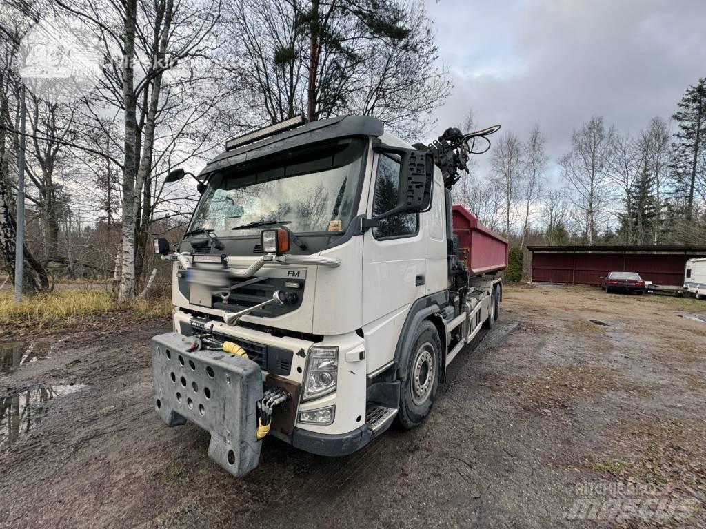 Volvo FM 460 Vlakke laadvloer met kraan