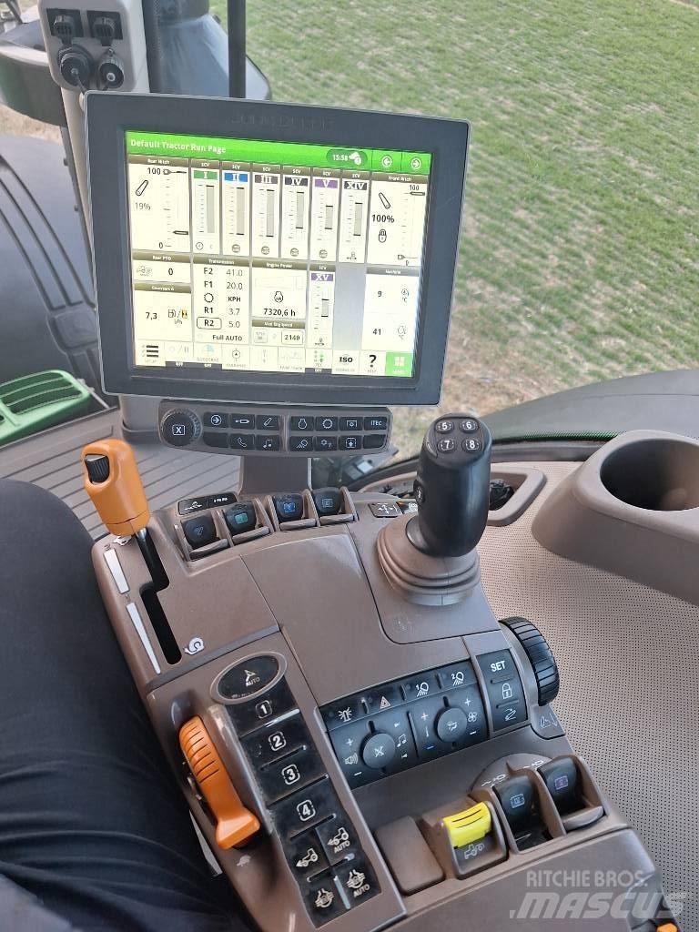 John Deere 7310R Tractoren