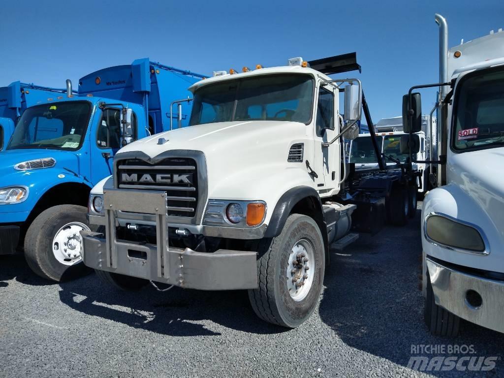 Mack GRANITE CV713 Vuilniswagens