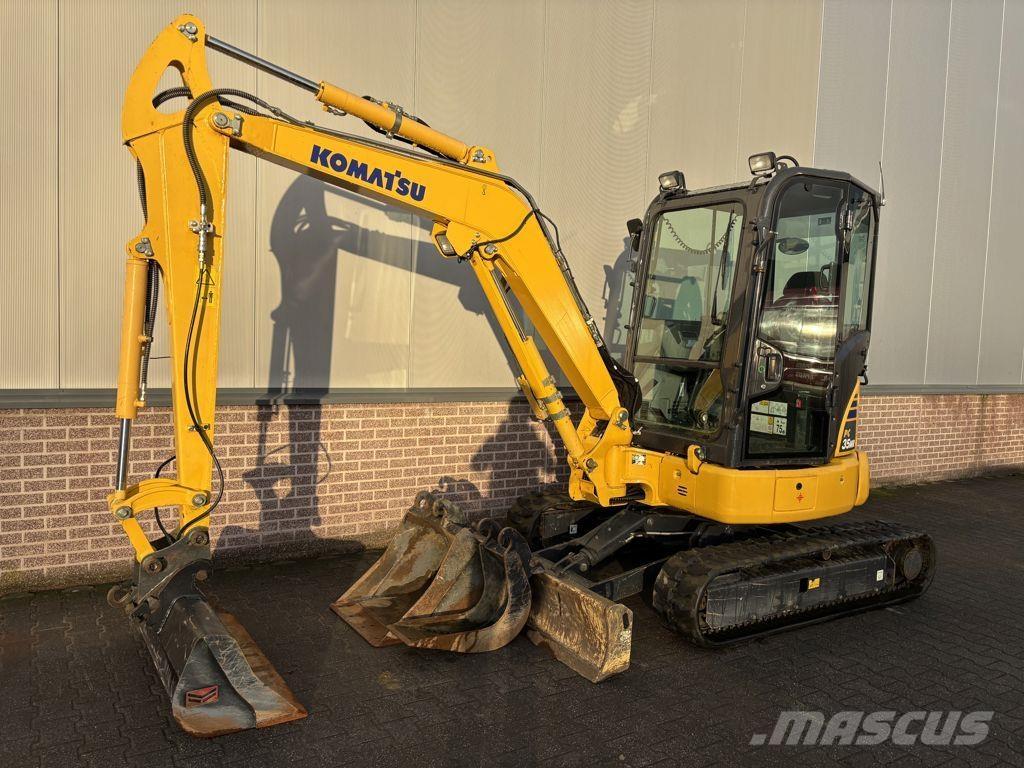 Komatsu PC35 Minigraafmachines < 7t