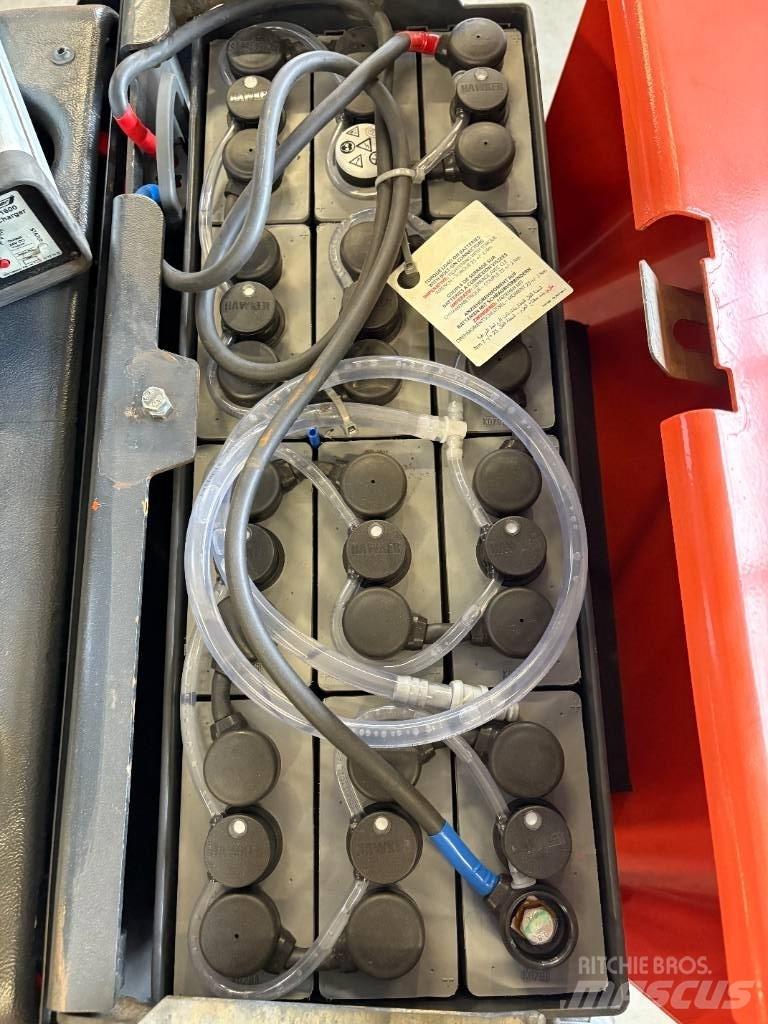 BT LPE 200 / 8 Meerij pallettruck met platform