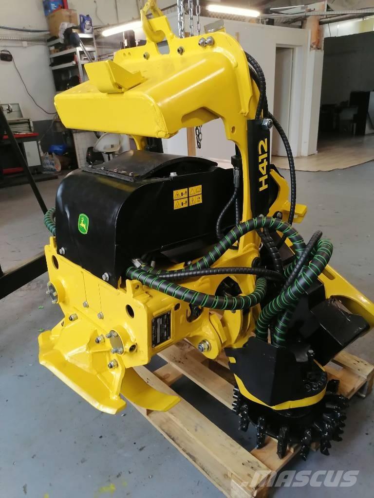 John Deere H412 Boomvelkoppen