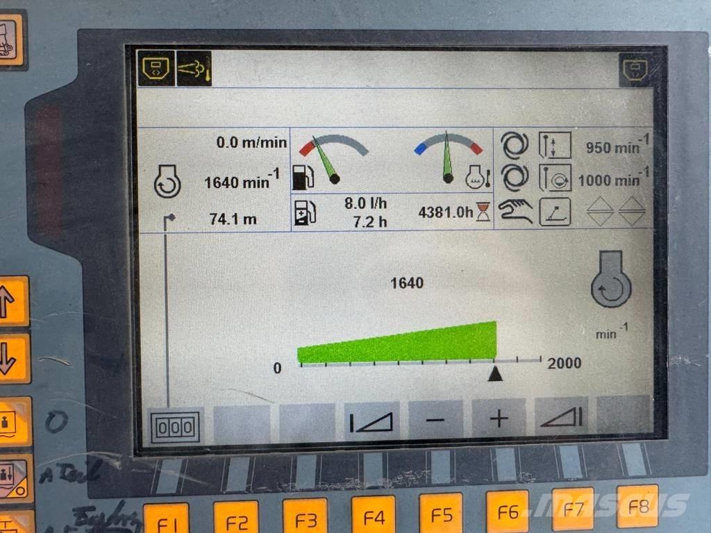 Volvo P 6820C Asfaltafwerkmachines