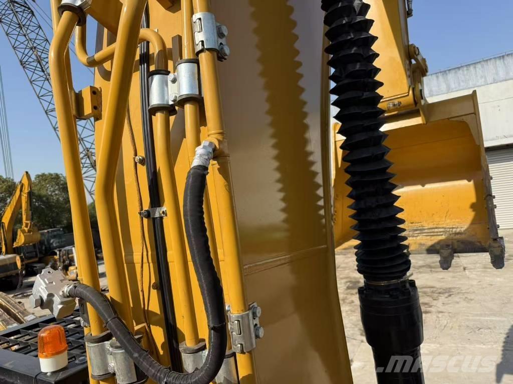 CAT 349 Rupsgraafmachines