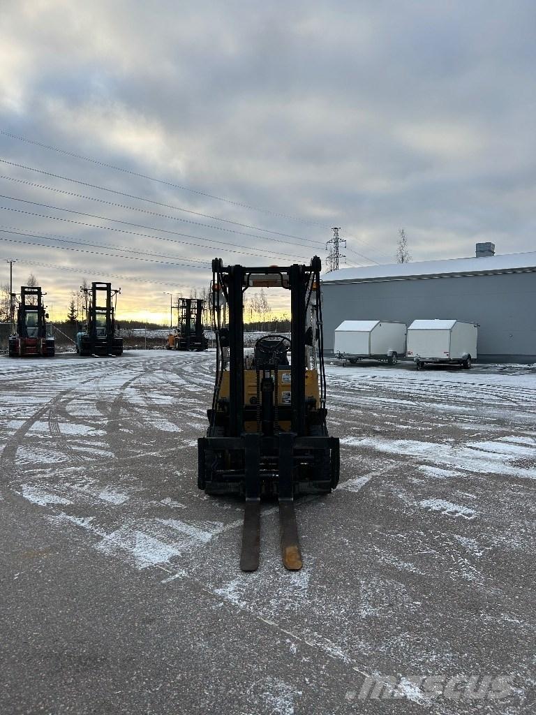 TCM FG 25 N2 LPG heftrucks