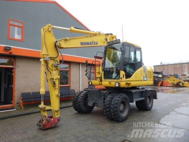 Komatsu PW 140-7 Wielgraafmachines
