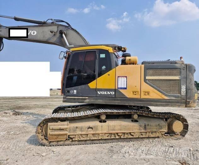 Volvo EC 300 EL Rupsgraafmachines