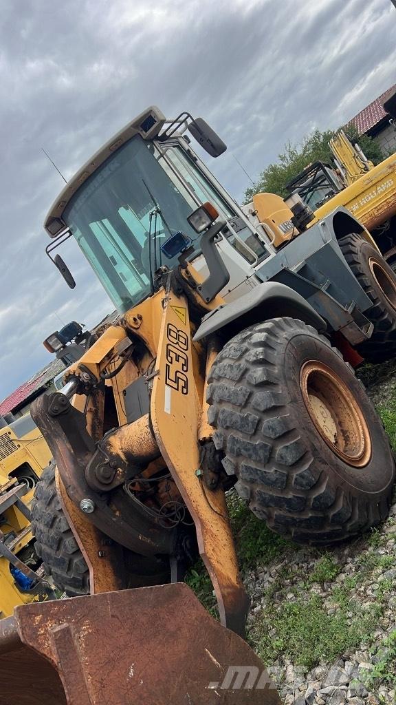 Liebherr L 538 Rupsbanden, kettingen en onderstel