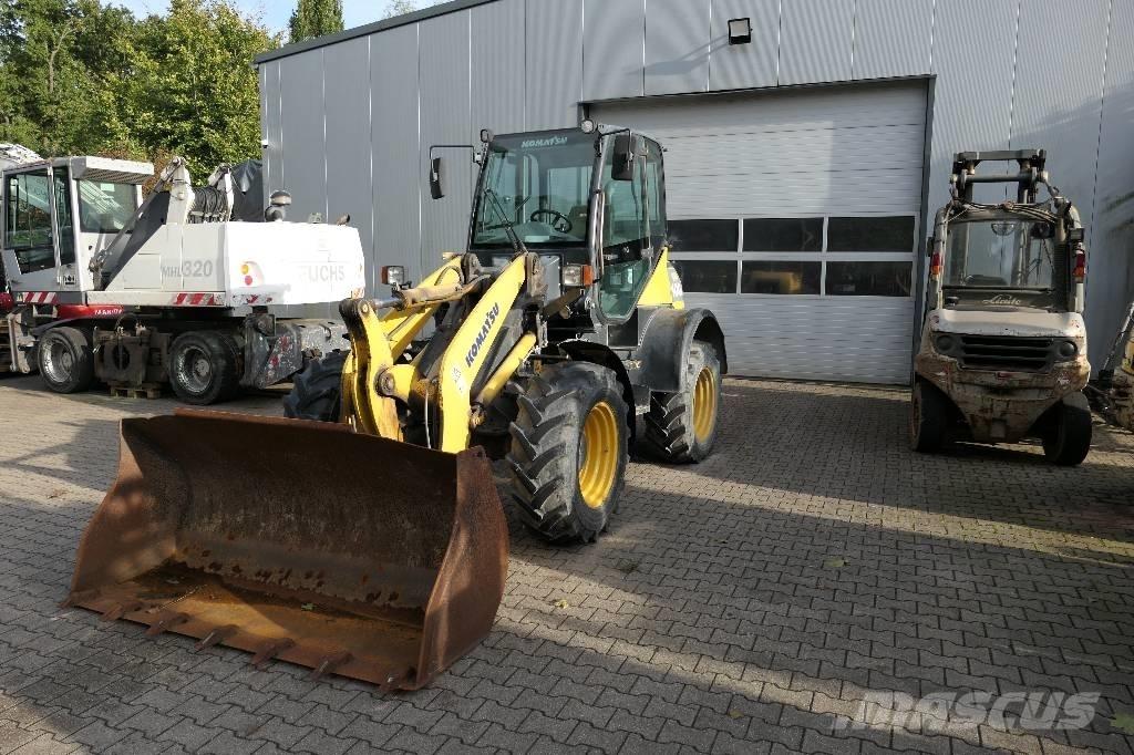 Komatsu WA 100 M-5 Wielladers