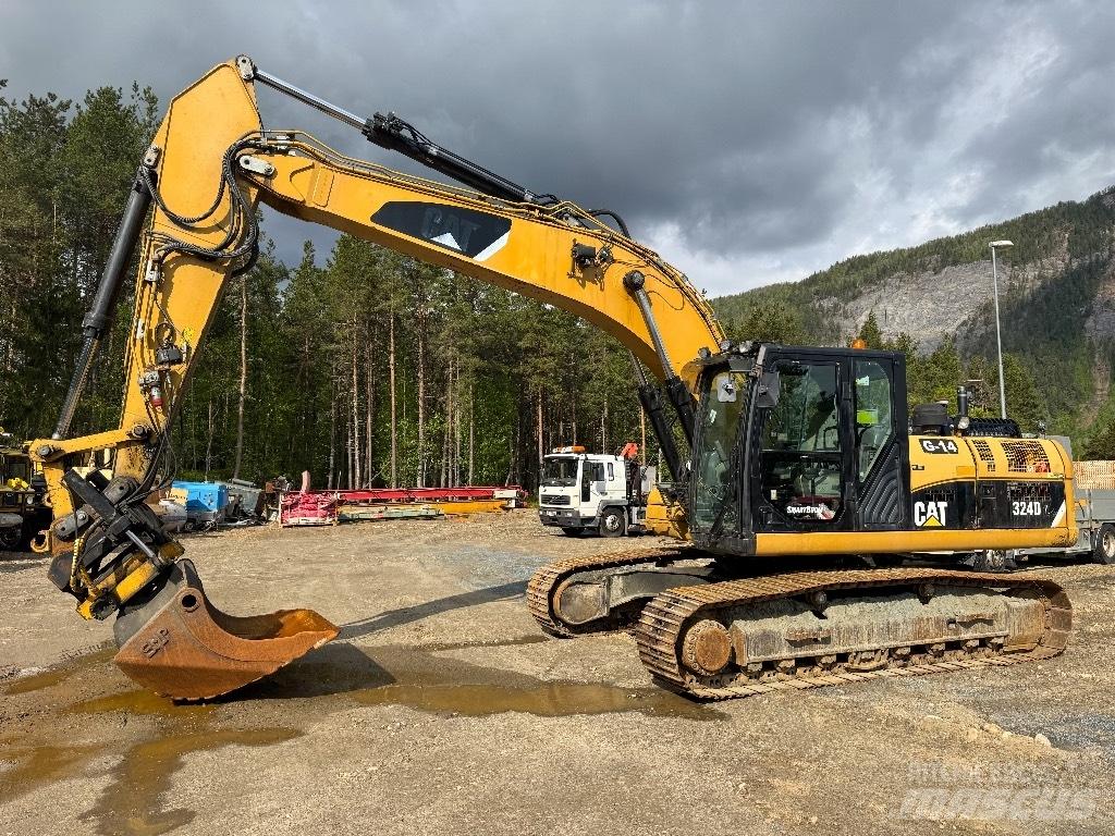CAT 324 D L Rupsgraafmachines