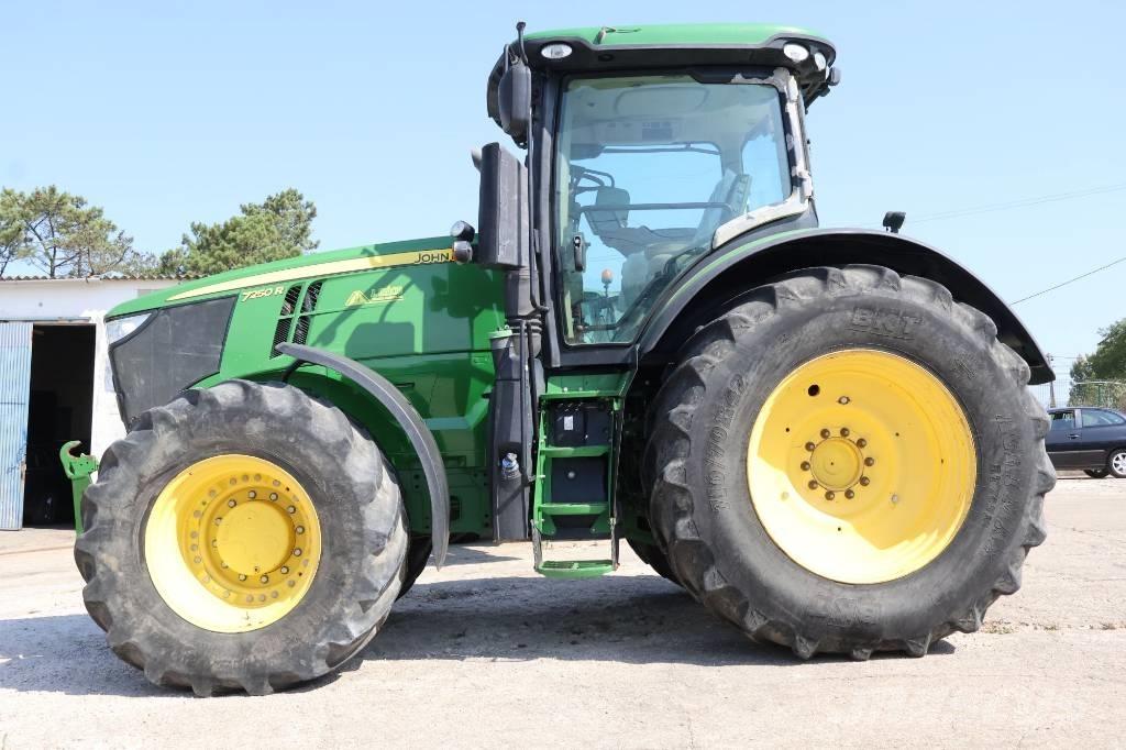John Deere 7250 R Tractoren