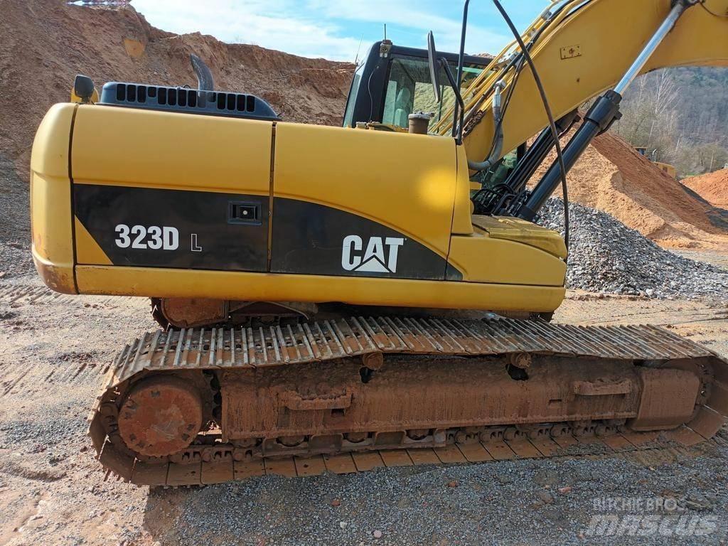 CAT 323 DL Rupsgraafmachines