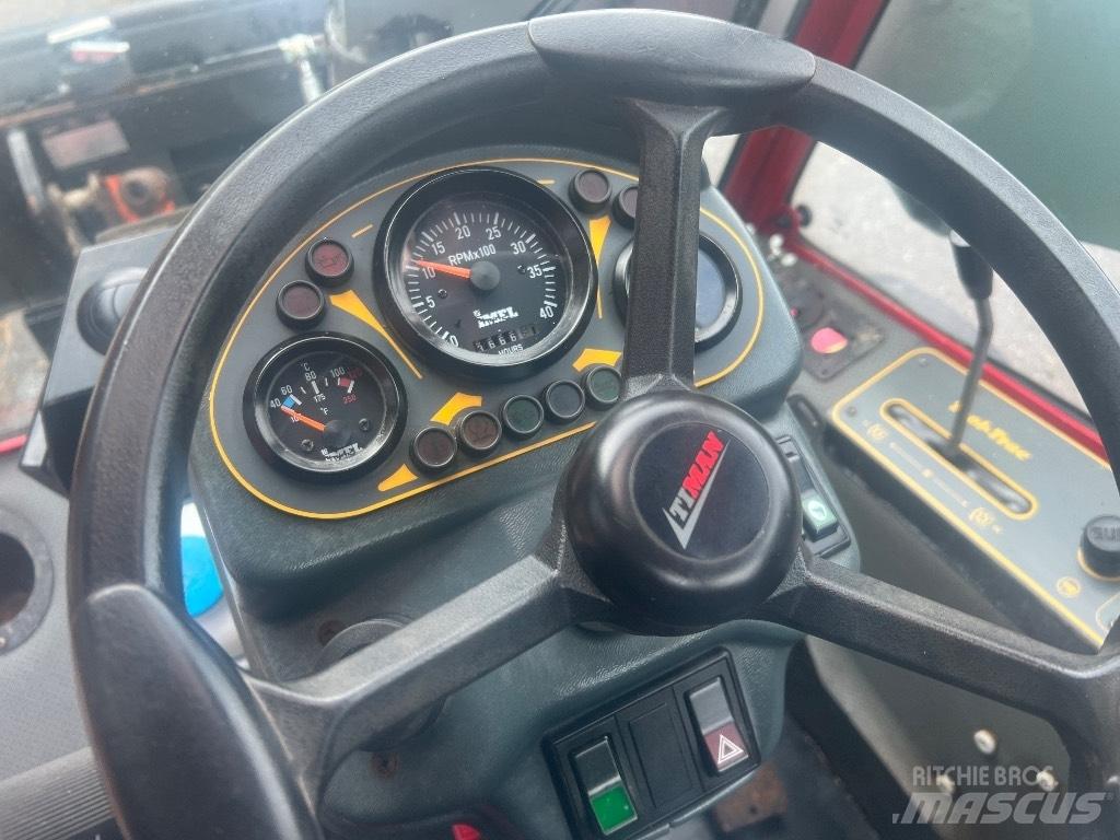 Timan Tool trac 245 Werktuigdragers