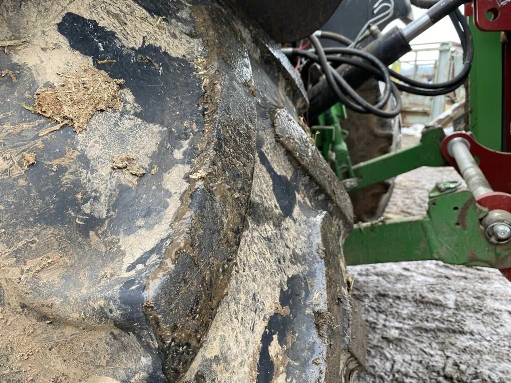 John Deere 6110M Tractoren