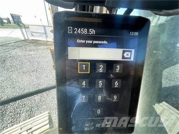 CAT 320 Rupsgraafmachines