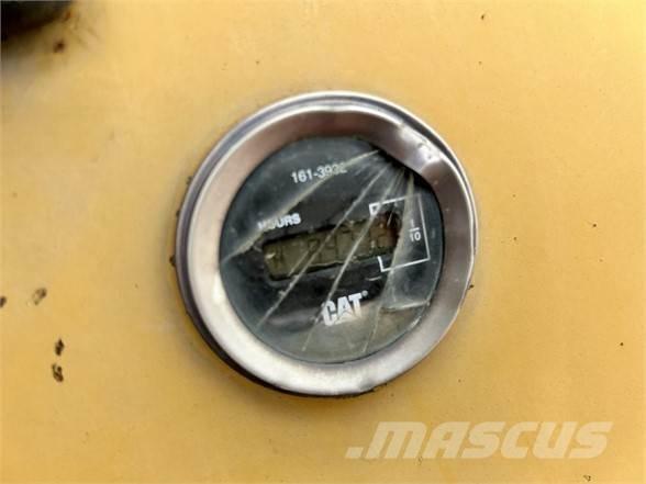 CAT D3G LGP Rupsdozers