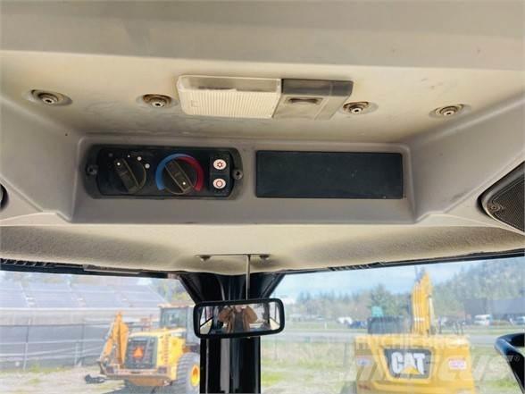 CAT D7E Rupsdozers