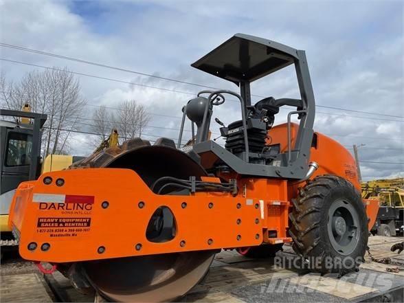 Hamm 3307P Trilrolwalsen