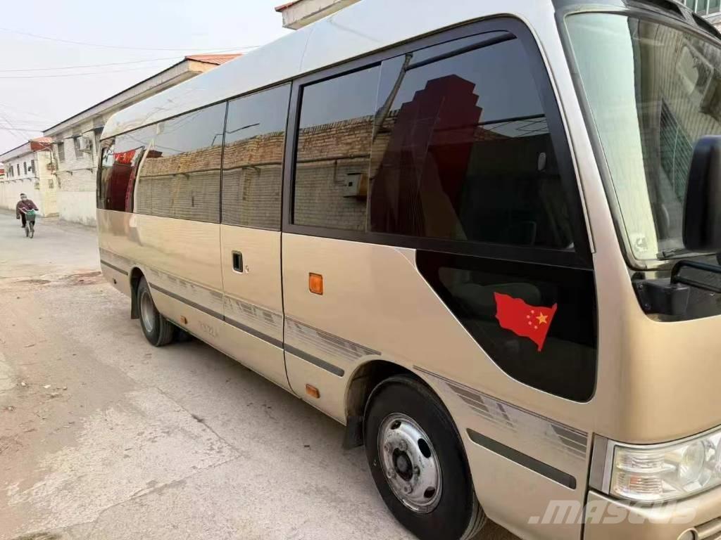 Toyota Coaster Bus Minibussen