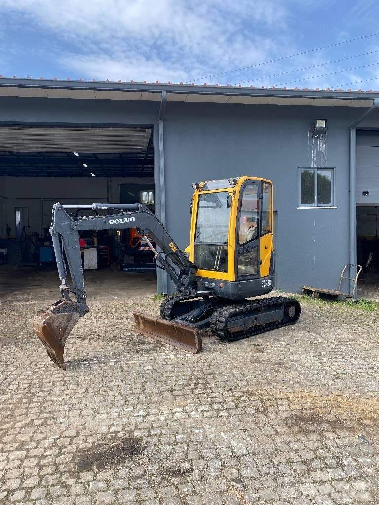 Volvo ECR 28 Minigraafmachines < 7t