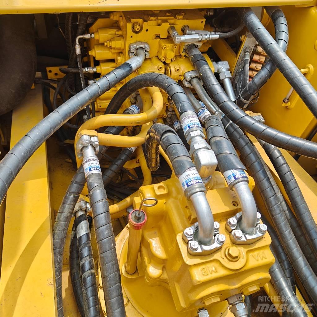 Komatsu 350-7 Rupsgraafmachines