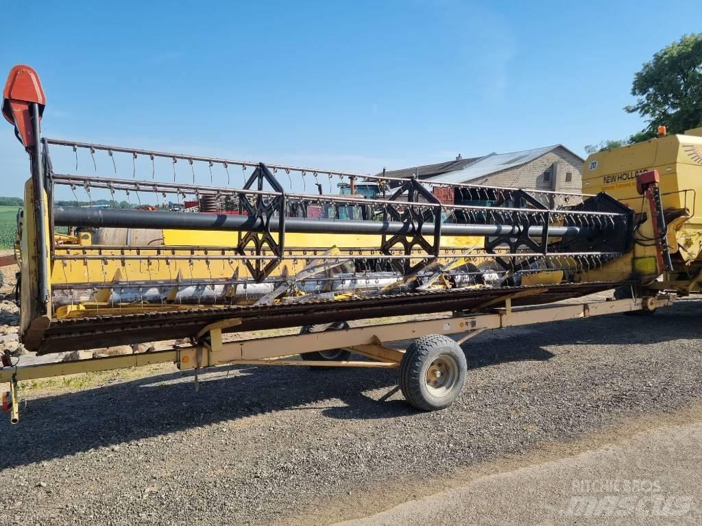 New Holland TX 68 Maaidorsmachines