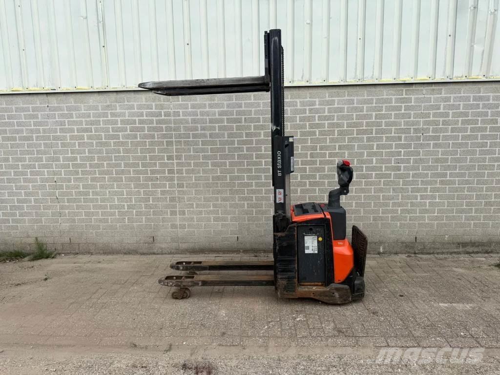 Toyota SWE200D Stapelaar meeloop