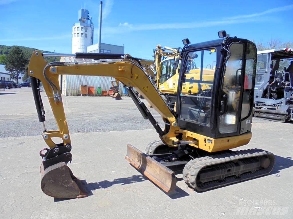 CAT 302.7 D CR Minigraafmachines < 7t