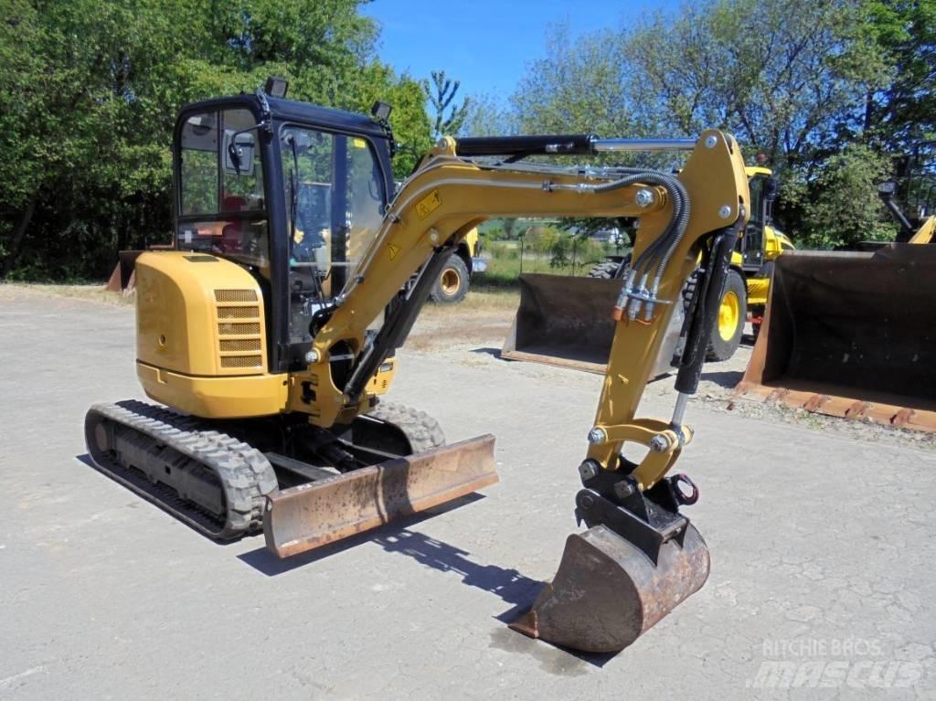 CAT 302.7 D CR Minigraafmachines < 7t