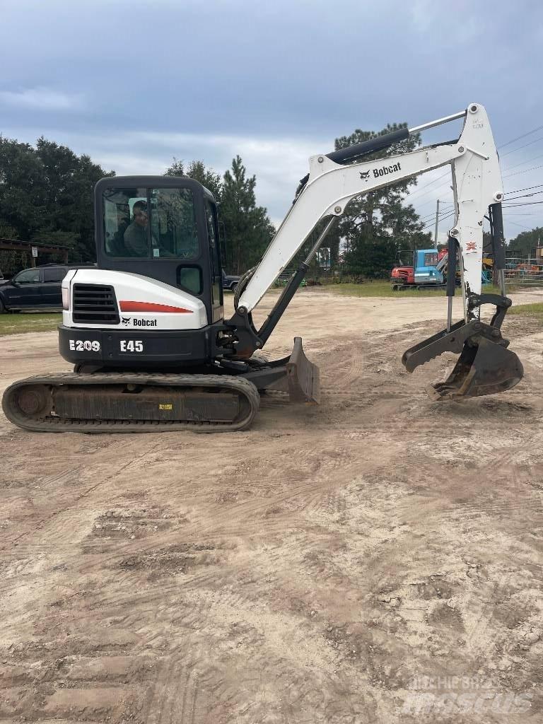 Bobcat E 45 Minigraafmachines < 7t