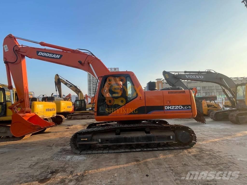 Doosan 220 LC-7 Rupsgraafmachines