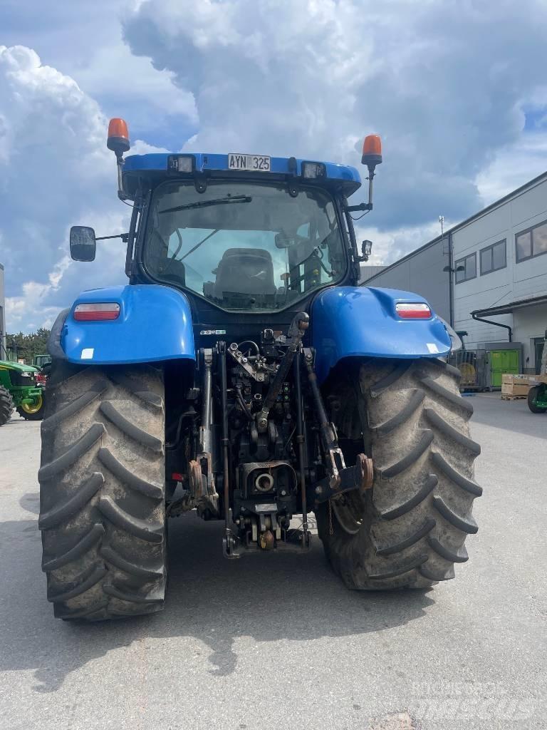 New Holland T 7060 Tractoren