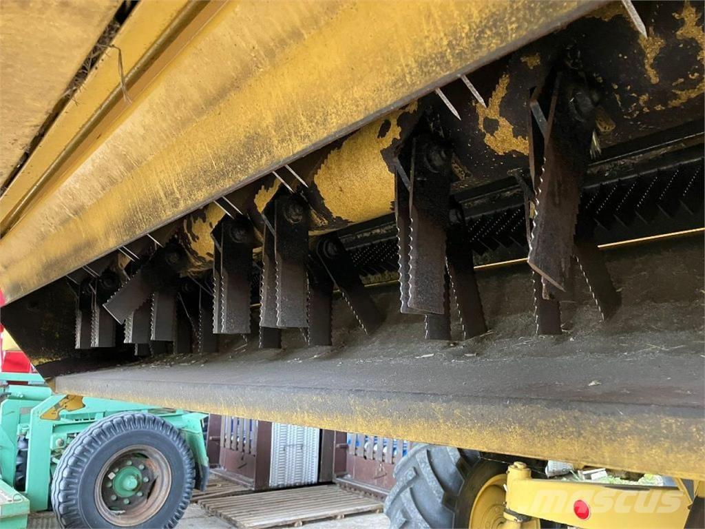 New Holland TX67 Maaidorsmachines