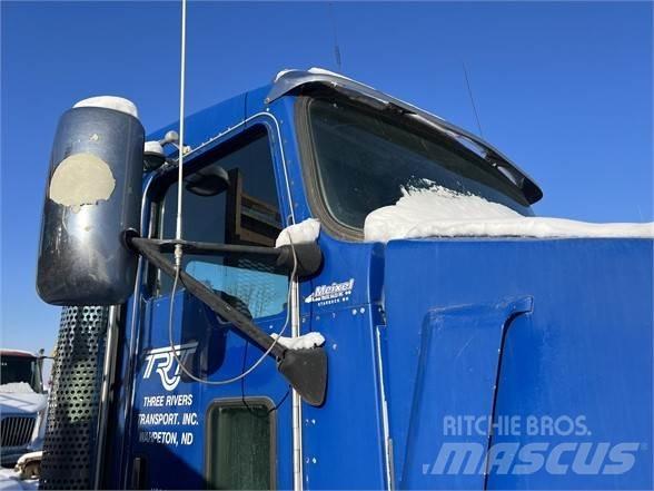 Kenworth T800 Trekkers