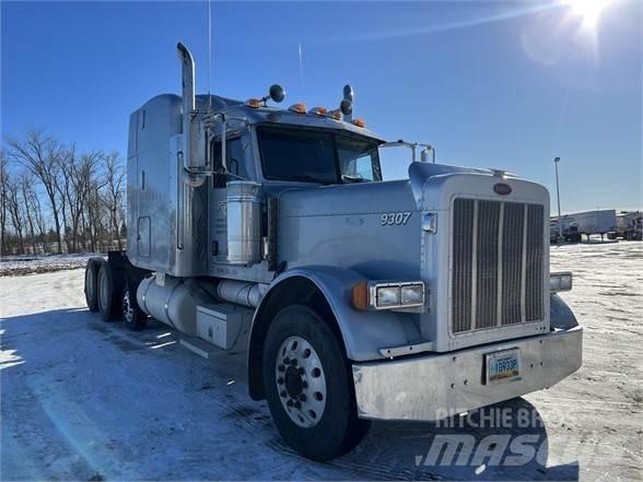 Peterbilt 379 Trekkers