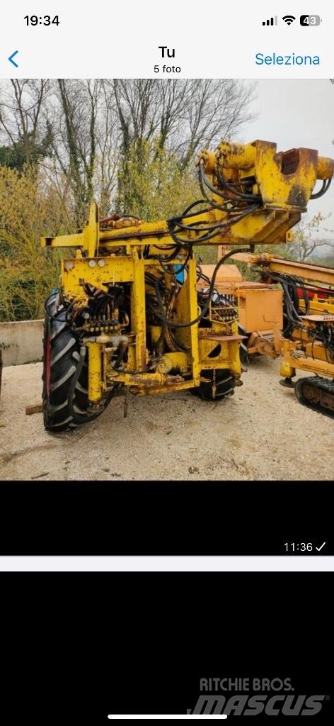 Atlas A  30 Verticale Boorinstallaties