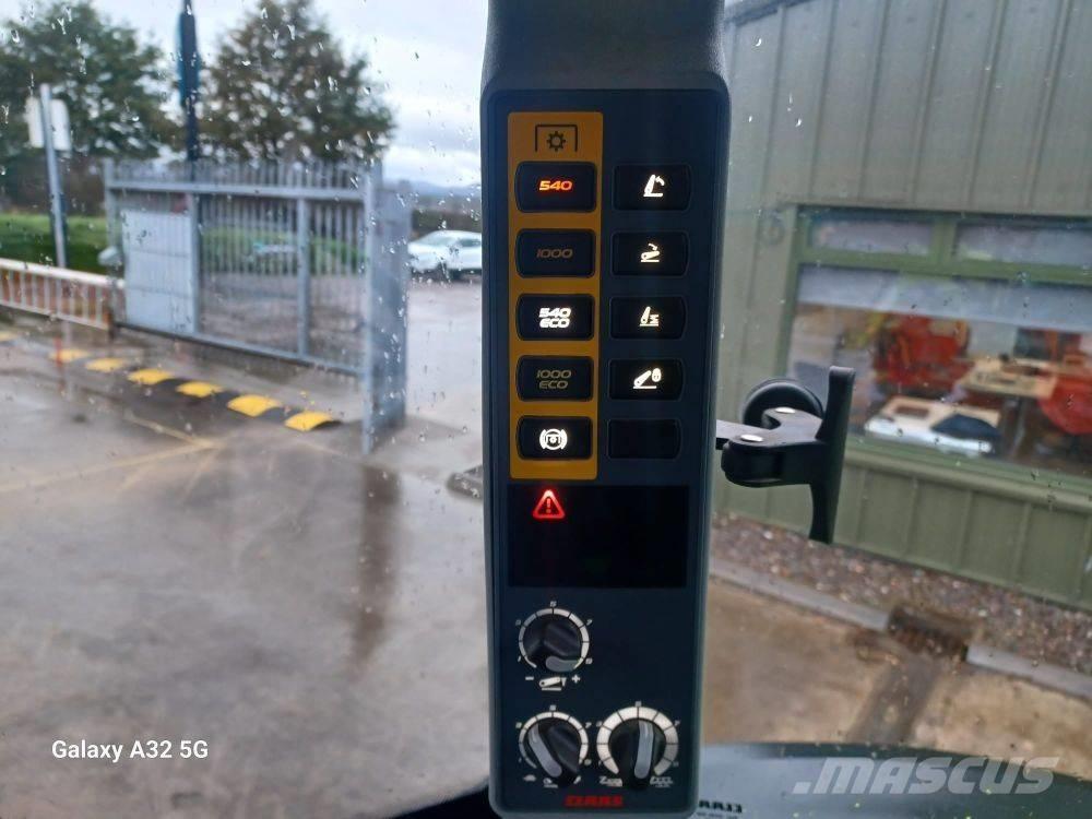 CLAAS Arion 430 Tractoren