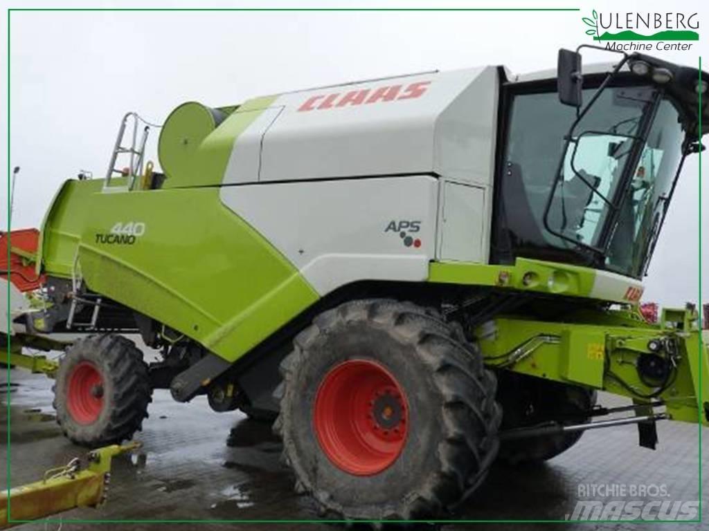 CLAAS Tucano 440 Maaidorsmachines