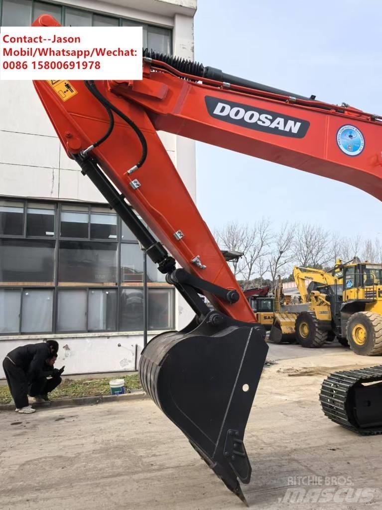 Doosan DX 225 LCA Rupsgraafmachines