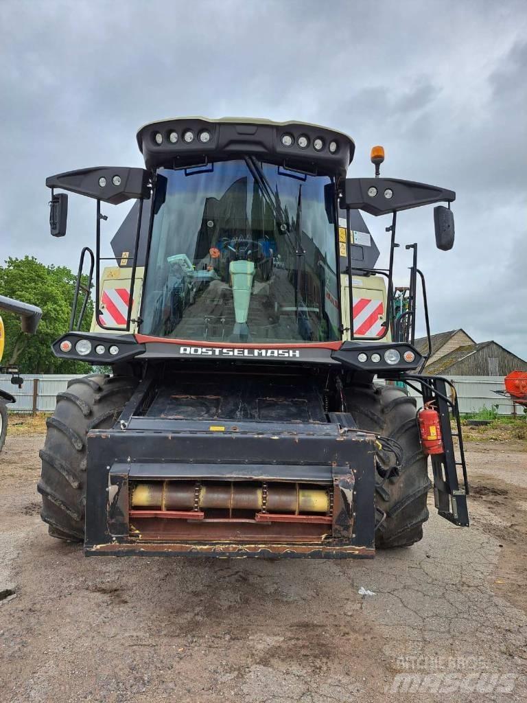 Rostselmash RSM 161 Maaidorsmachines