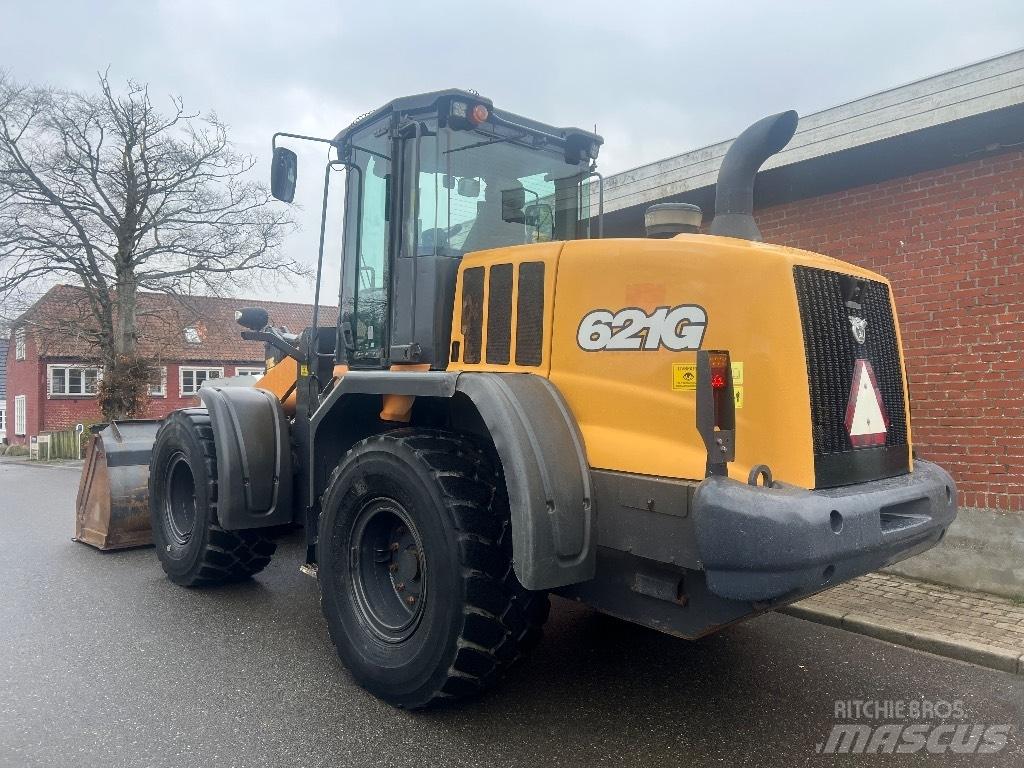 CASE 621G Wielladers
