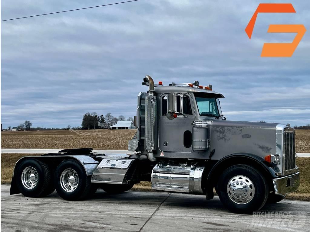 Peterbilt 378 Trekkers