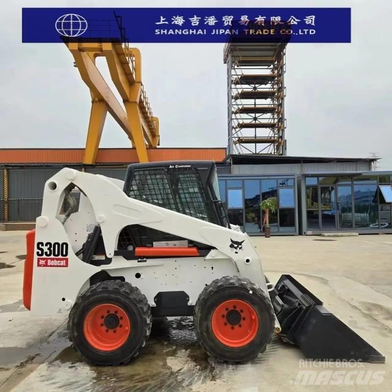Bobcat S 330 Schrankladers