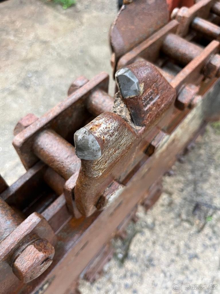 Ditch Witch RT80Q Sleuvengravers