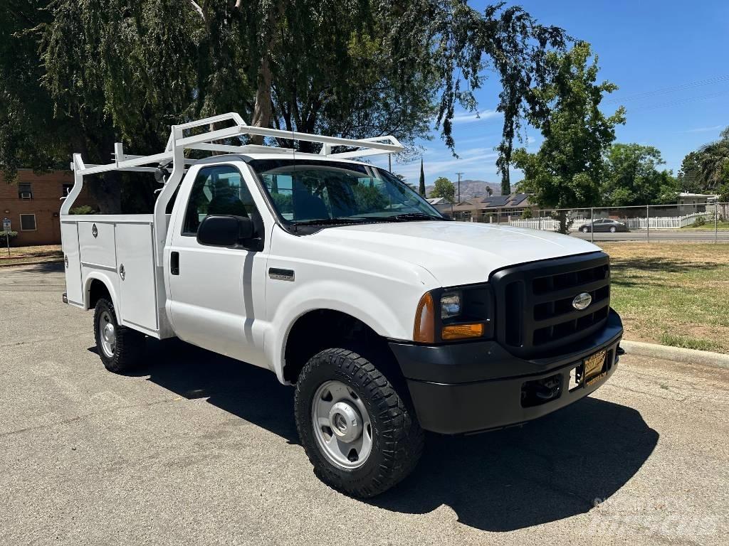 Ford F 350 Bestelwagens met open laadbak