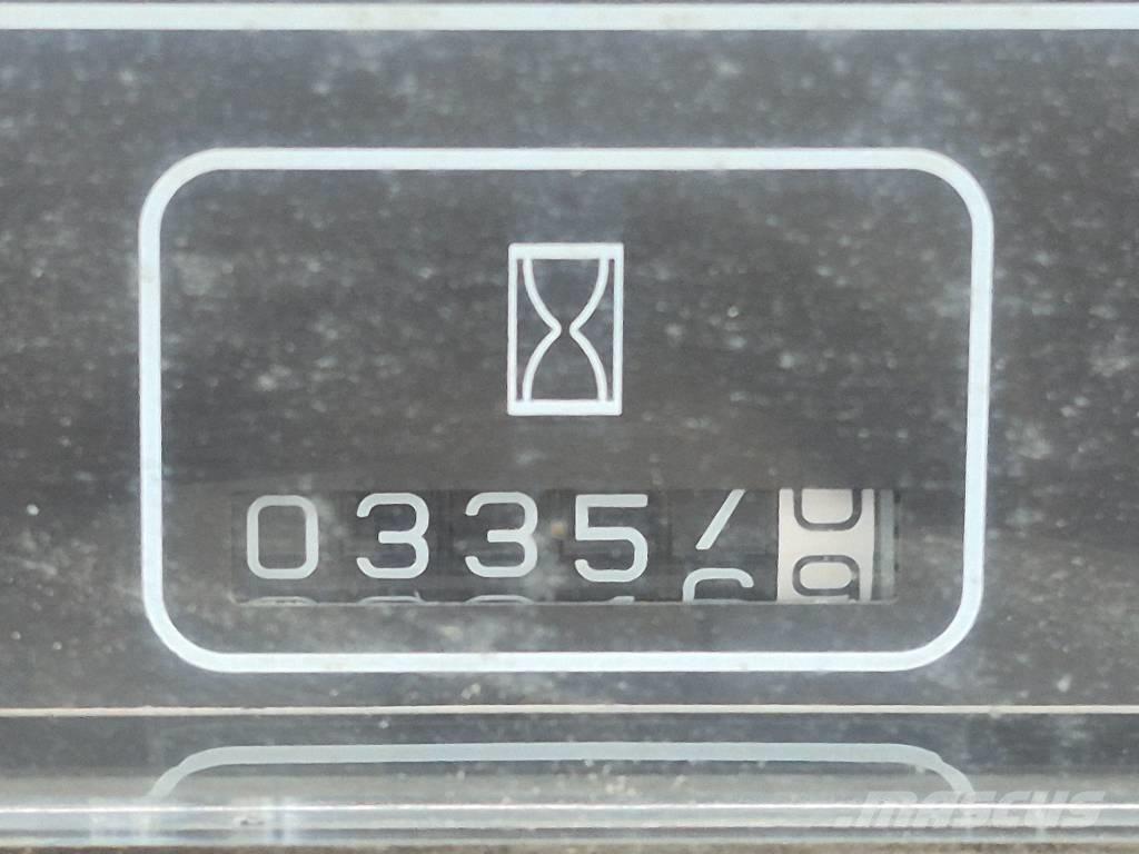 Nissan F04 B 40 H Heftrucks overige