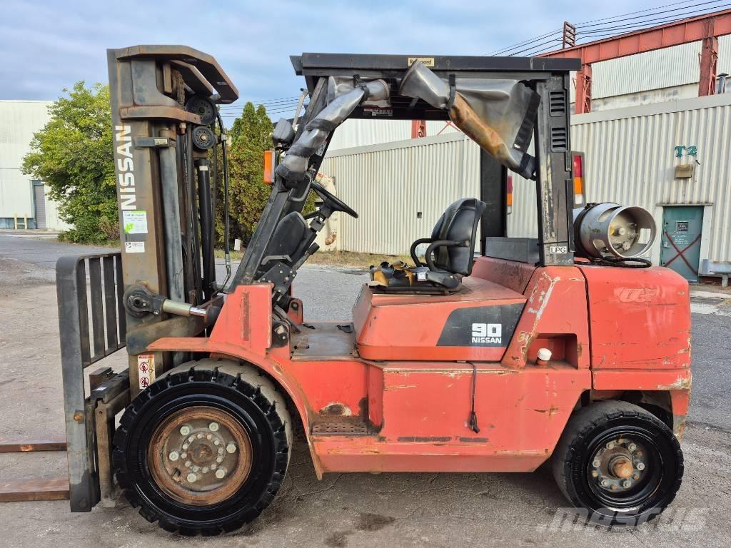 Nissan F04 B 40 H Heftrucks overige