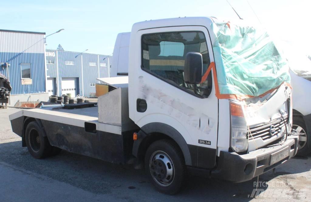 Nissan Cabstar Trekkers